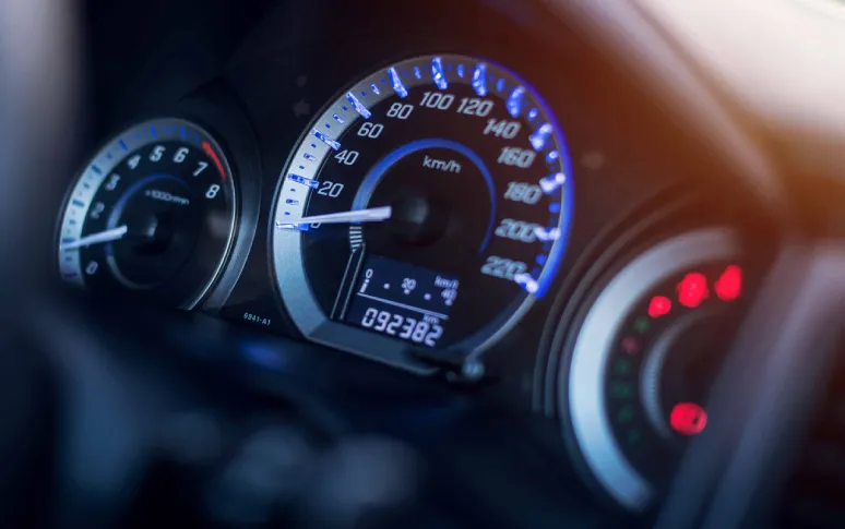 12-essential-tips-for-buying-a-safe-used-car-in-2025-10.jpg