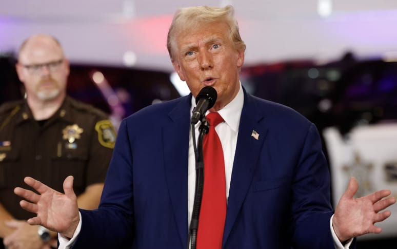 election-update-trump-faces-strong-pressure-from-harris-4.jpg
