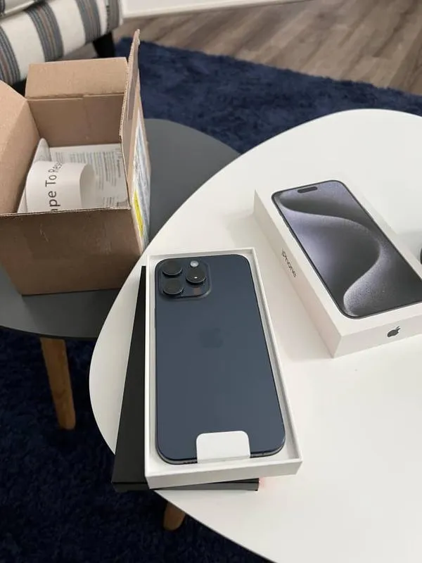 Brand New Original Apple IPhone 15 Pro Max 256GB $500 for Sale