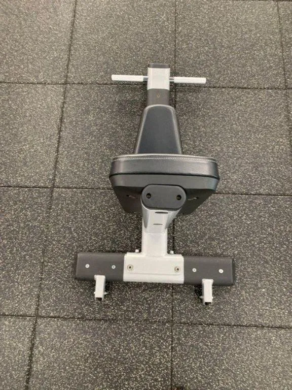 Precor Discovery Series Benches (6) RTR# 3124573-33 for Sale