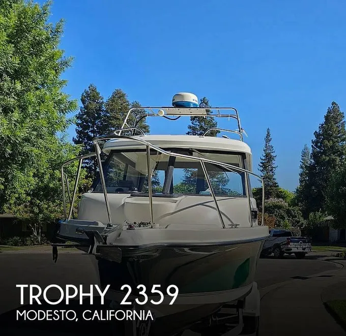 Trophy 2359 WA (Alaskan Package) Walkarounds 2006 for Sale