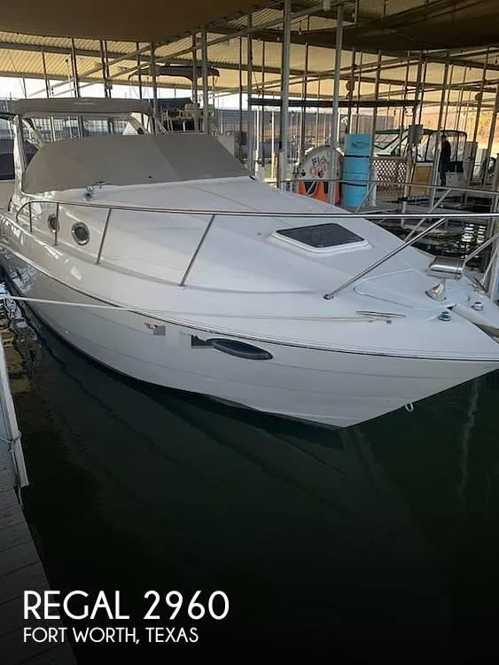 Regal Commodore 2960 Express Cruisers 2001 for Sale