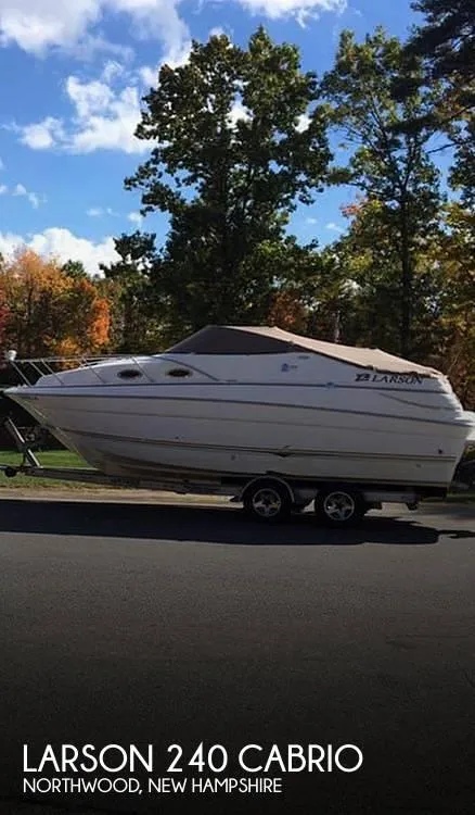 Larson 240 Cabrio Express Cruisers 2004 for Sale