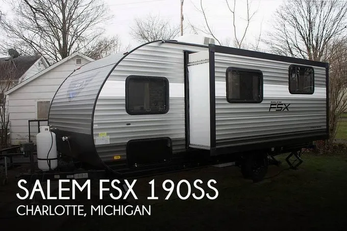 2019 Forest River Salem FSX 190SS 19ft