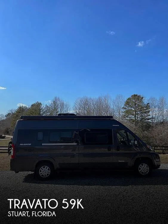 Winnebago Travato 22 Class B 2023 for Sale