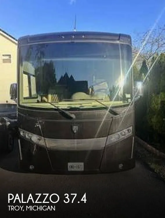 Thor Motor Coach Palazzo 37.4 Class A 2021 for Sale