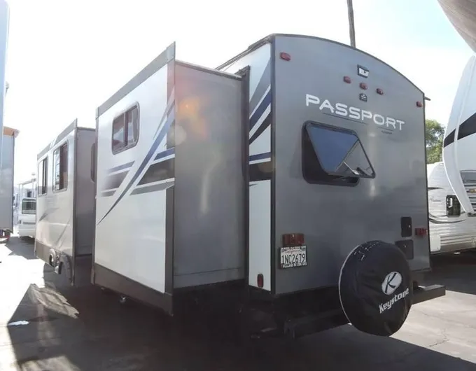 2018 Keystone RV Keystone RV Passport Grand Touring 3351BH 37ft for Sale