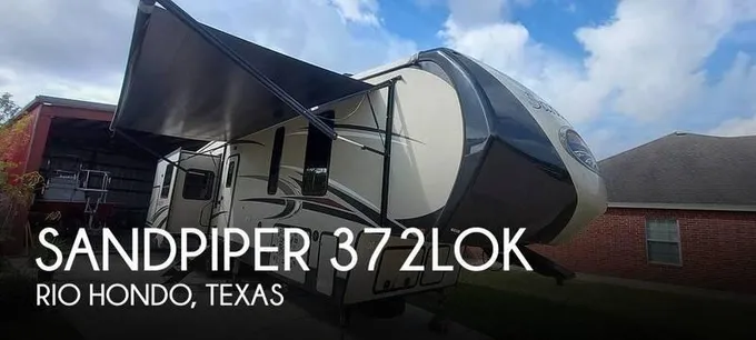 2017 Forest River Sandpiper 372LOK 37ft for Sale
