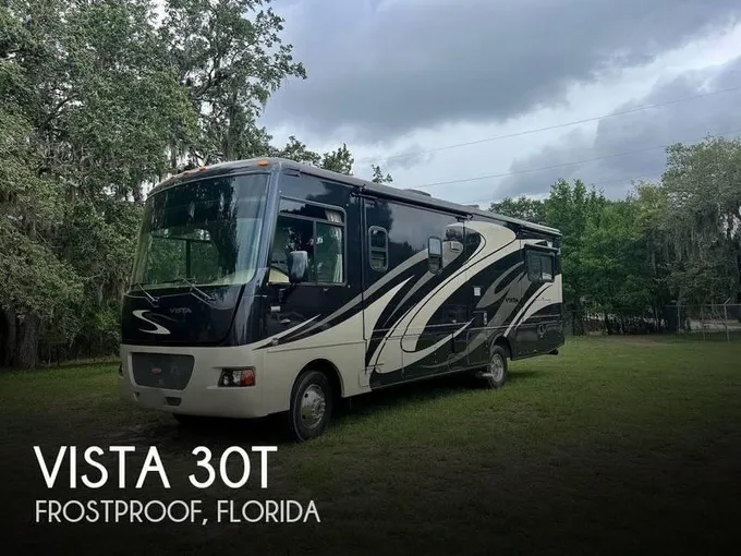 2012 Winnebago Vista 30T 30ft for Sale