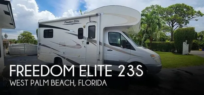 2010 Thor Motor Coach Freedom Elite 23S 23ft for Sale