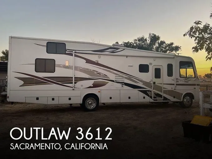 2008 Thor Motor Coach Outlaw 3612 36ft for Sale