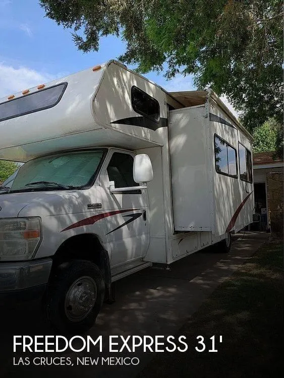 2009 Coachmen Freedom Express 31SS 31ft for Sale