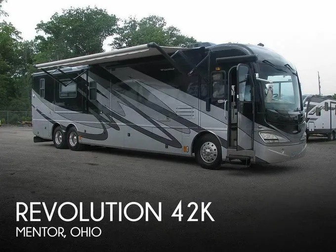 2008 Fleetwood Revolution 42K 42ft for Sale