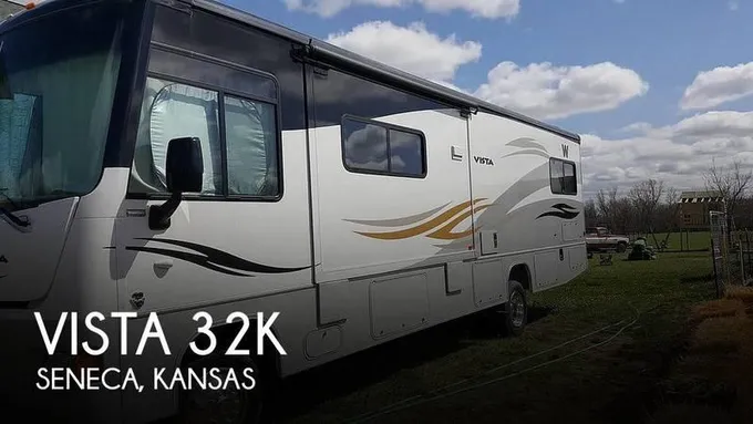 2011 Winnebago Vista 32K 32ft for Sale