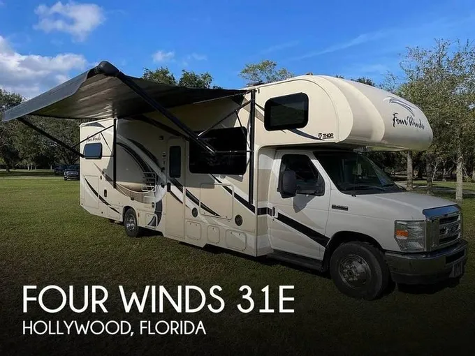 2017 Thor Motor Coach Four Winds 31e 31ft for Sale