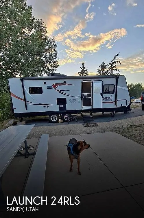 2016 Starcraft Launch 24RLS 24ft for Sale