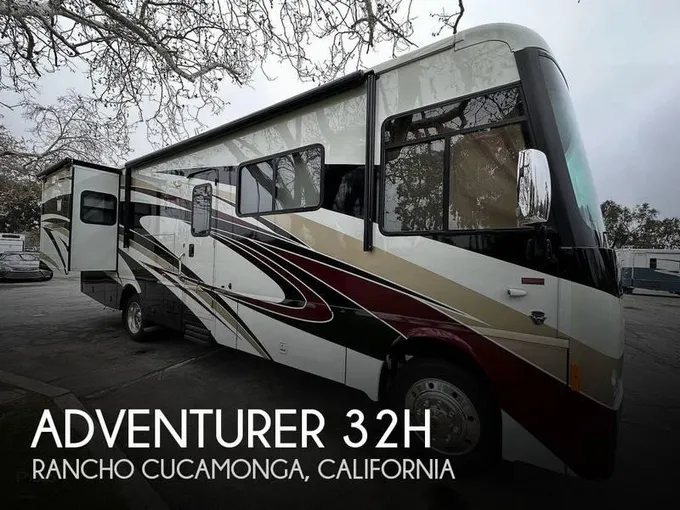 2012 Winnebago Adventurer 32H 32ft for Sale