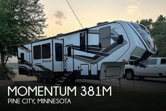 2022 Grand Design Momentum 381M 38ft for Sale