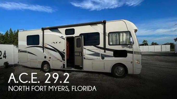 2015 Thor Motor Coach A. c. e. 29.2 29ft for Sale