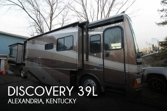 2005 Fleetwood Discovery 39L 39ft for Sale