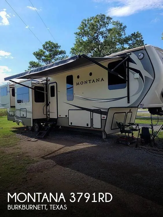 Keystone Montana 3791RD Fifth Wheel 2018 for Sale