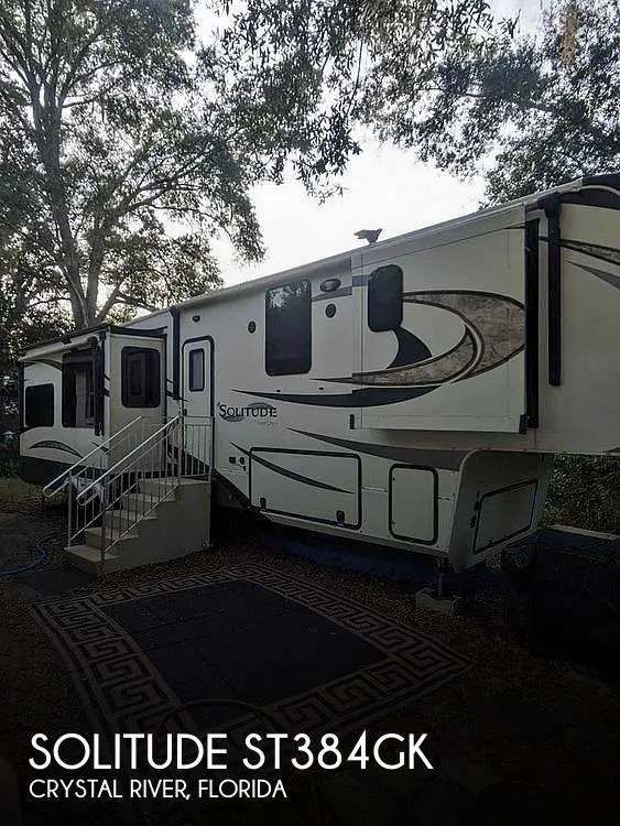 Grand Design Solitude st384gk Fifth Wheel 2017 for Sale