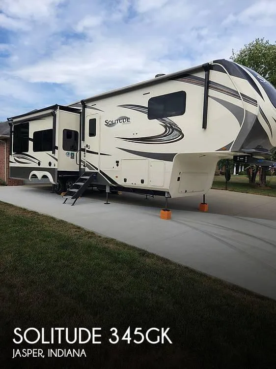 Grand Design Solitude 345GK Fifth Wheel 2021 for Sale