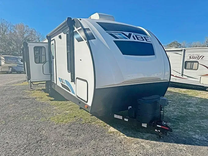 2022 Forest River Forest River RV Vibe 28RL 34ft for Sale