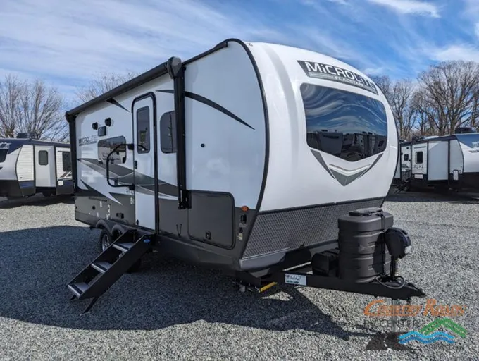 2024 Forest River Flagstaff Micro Lite 21DS 22ft for Sale