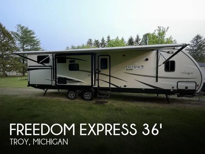 2018 Coachmen Freedom Express 320BHDSLE 36ft for Sale