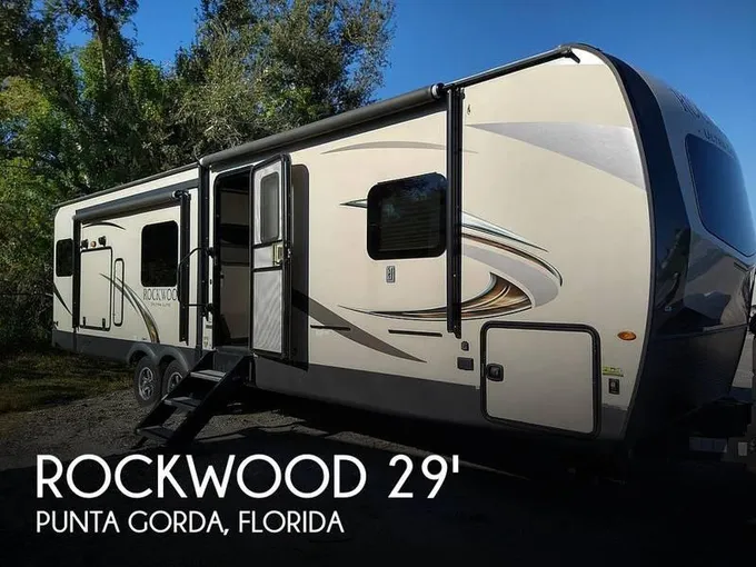 2019 Forest River Rockwood Ultra Lite 2906RS 29ft for Sale