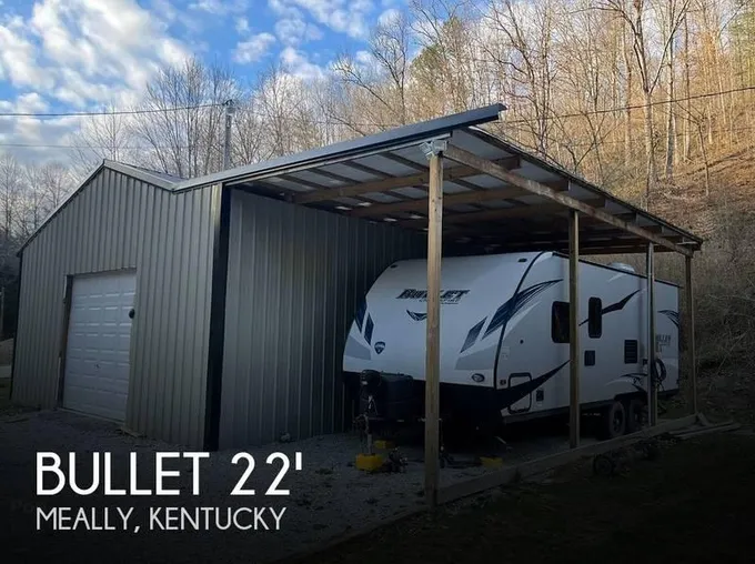 2019 Keystone Bullet Crossfire 2200BH 22ft for Sale