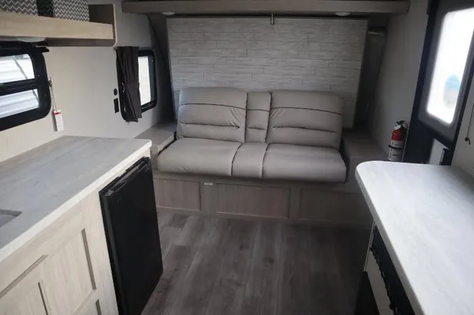 2024 Coachmen Catalina Summit Series 7 154RBX 19ft for Sale