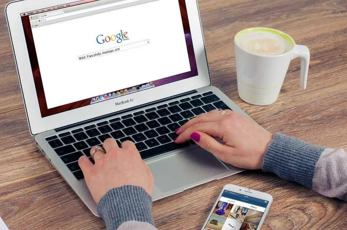 Live Chat Assistants - Hiring Now! $25 - $35 per hour