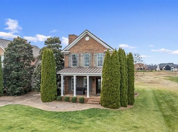 358 Club Ct - Bowling Green, KY 42103 - Home For Rent
