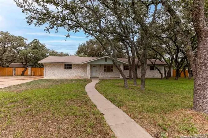 225 MECCA DR, San Antonio, TX 78232-2208 for Sale