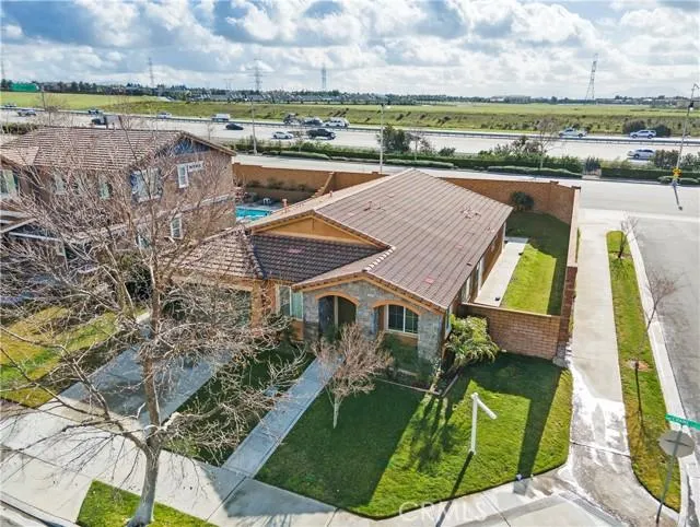 15175 Crane, Fontana CA 92336 for Sale