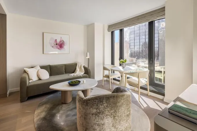 111 W 56th St #35I, New York, NY 10019 - MLS RPLU-5122772901 for Sale