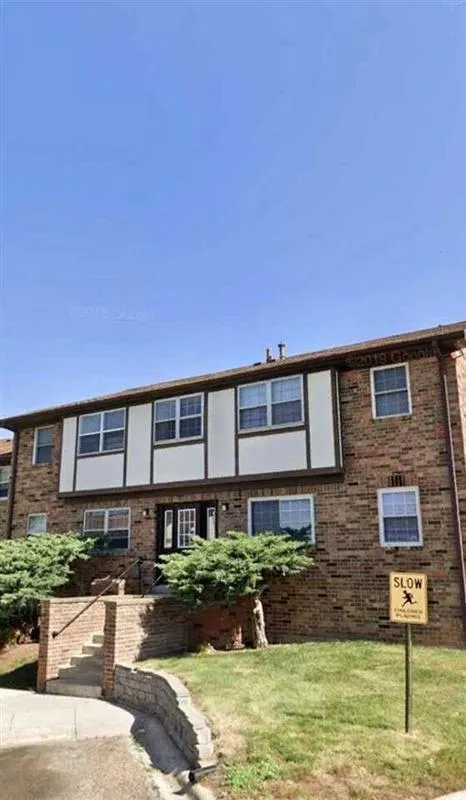 1407 21st Avenue Pl, Coralville, IA 52241  620894005 for Sale