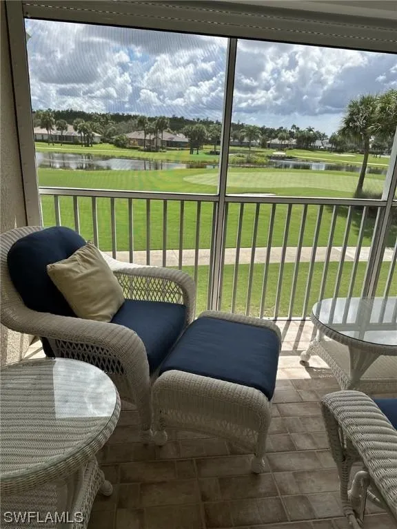 10537 Washingtonia Palm Way, Unit 4122, Fort Myers, FL 33966 for Sale