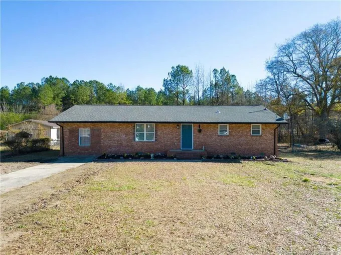 2508 E BRINKLEY DR, Spring Lake, NC 28390 Single Family Residence For Sale  MLS# LP717192