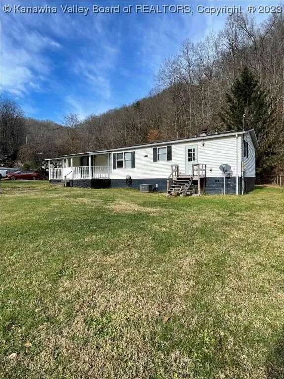 73 Bradley Road, Cabin Creek, WV 25035  614237318 for Sale