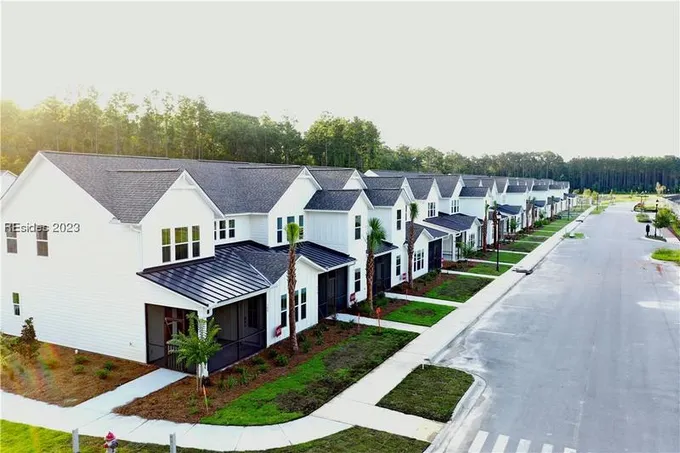 218 Bleecker Street South, Unit 38, Bluffton, SC 29910 for Sale
