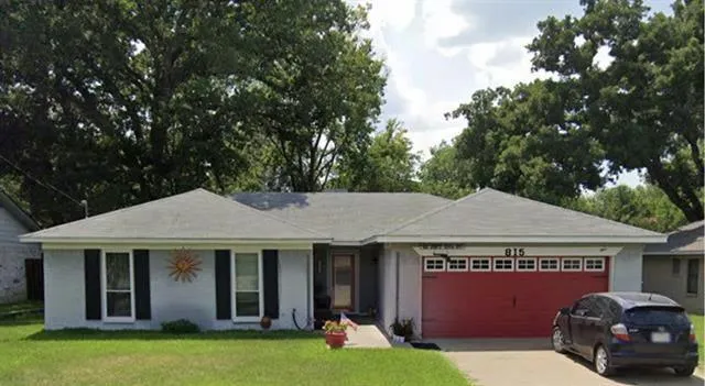 815 MOORE ST S, Sulphur Springs, TX 75482 Single Family Residence For Sale  MLS# 20538005