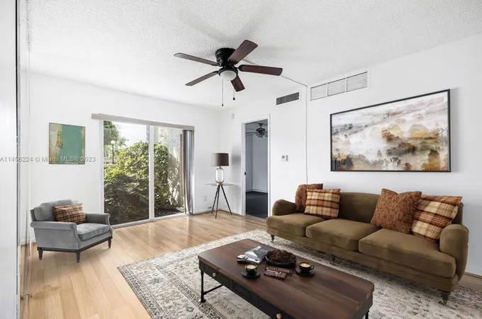 5334 NE 6th Ave #A12, Oakland Park, FL 33334 - MLS A11456224 for Sale