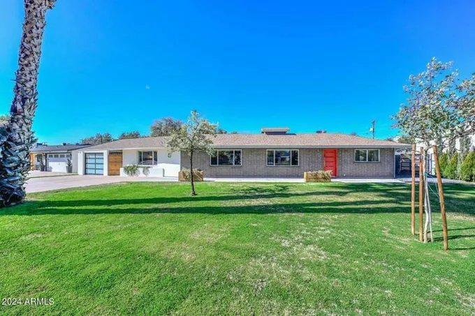 5822 N 14TH AVE, Phoenix, AZ 85013 Single Family Residence For Sale  MLS# 6638928 for Rent
