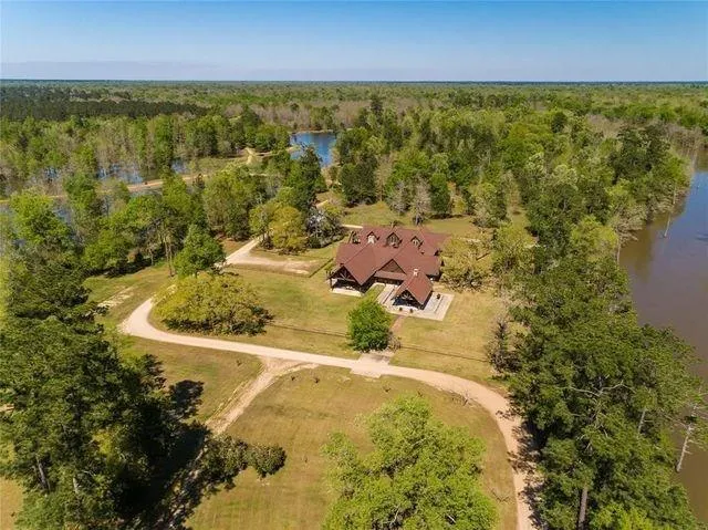 11926 Cravens Camp Rd Rd, Silsbee, TX 77656 for Sale
