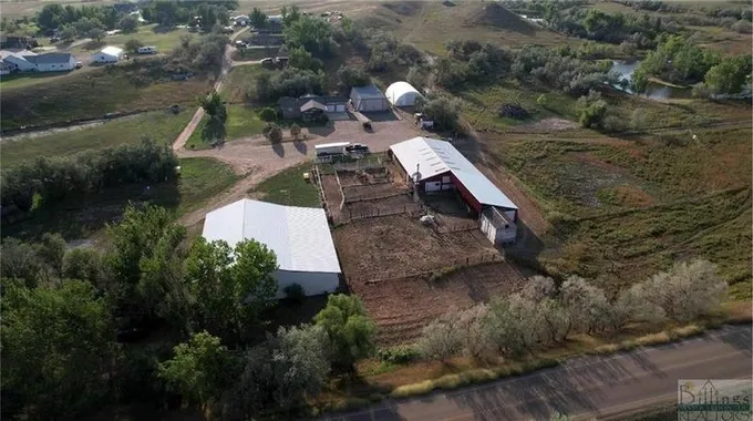 Sidney, Richland County, MT Farms and Ranches, House for sale Property ID: 418840320