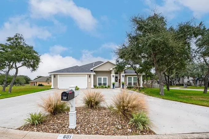 601 Silverado, ROCKPORT, TX 78382 for Sale
