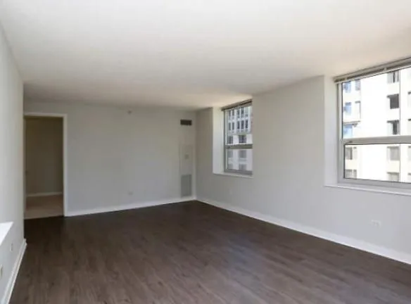 540 N State St unit 102 - Chicago, IL 60654 - Home For Rent